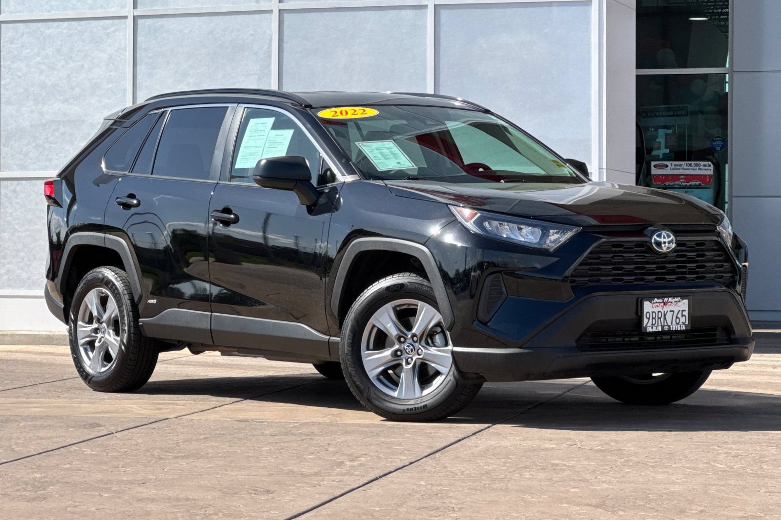 Certified 2022 Toyota RAV4 LE AWD/4WD video 2
