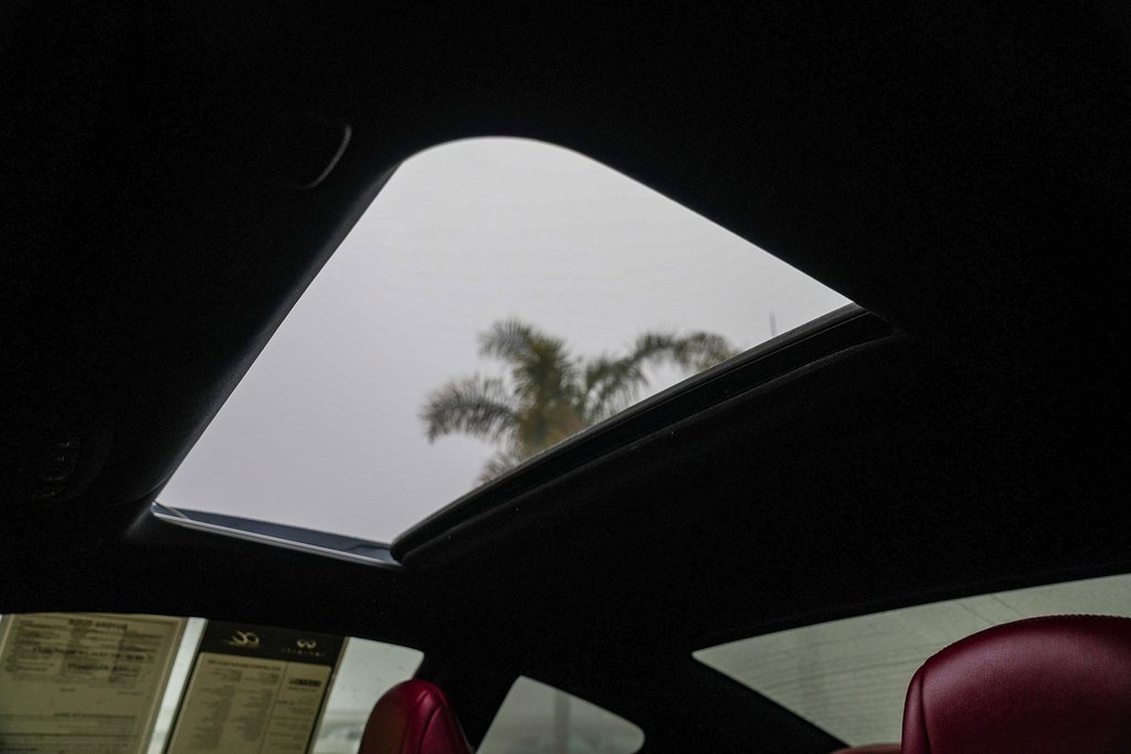 Certified 2022 INFINITI Q60 Red Sport 400 w/ Cargo Package image 24