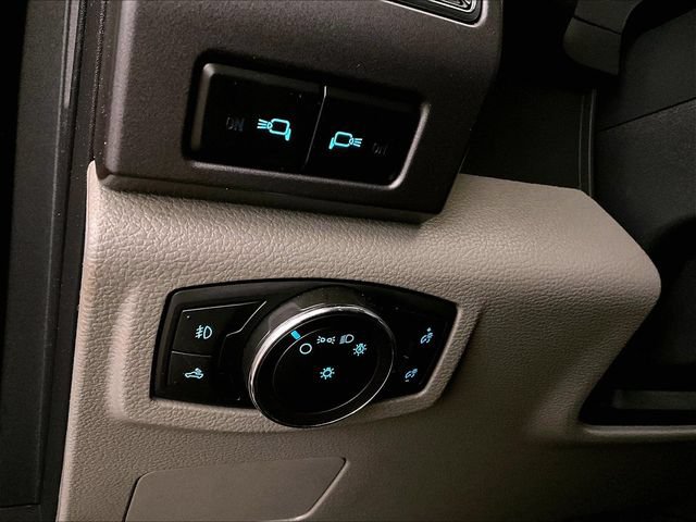 Used 2022 Ford F350 XLT w/ XLT Premium Package AWD/4WD image 30