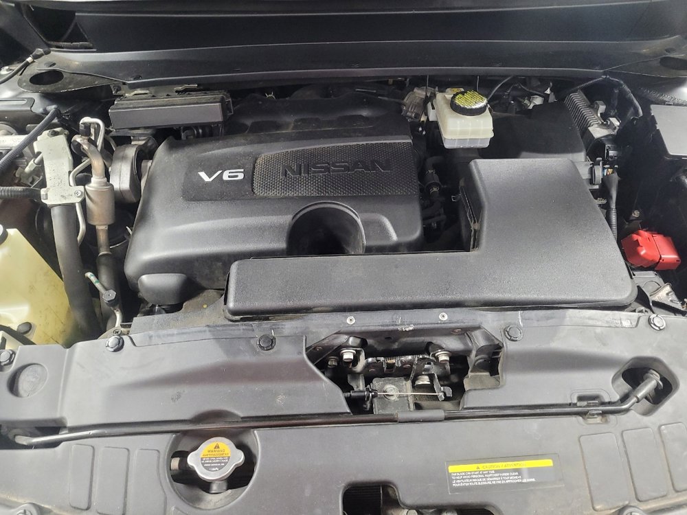 Used 2020 Nissan Pathfinder S image 30