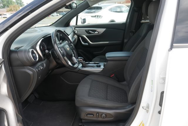 Used 2020 Chevrolet Blazer LT AWD/4WD image 2
