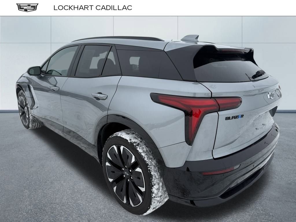 Used 2025 Chevrolet Blazer EV RS image 4