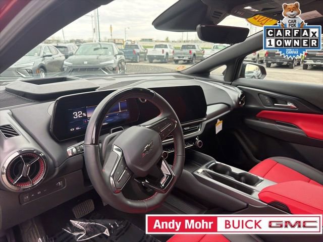 Used 2025 Chevrolet Equinox EV RS w/ Active Safety Package 3 AWD/4WD image 16