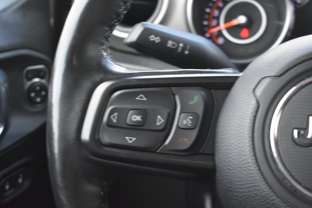 Used 2023 Jeep Wrangler Willys image 16