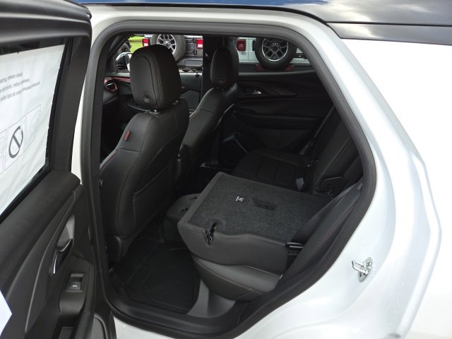New 2025 Chevrolet TrailBlazer RS w/ Convenience Package image 29