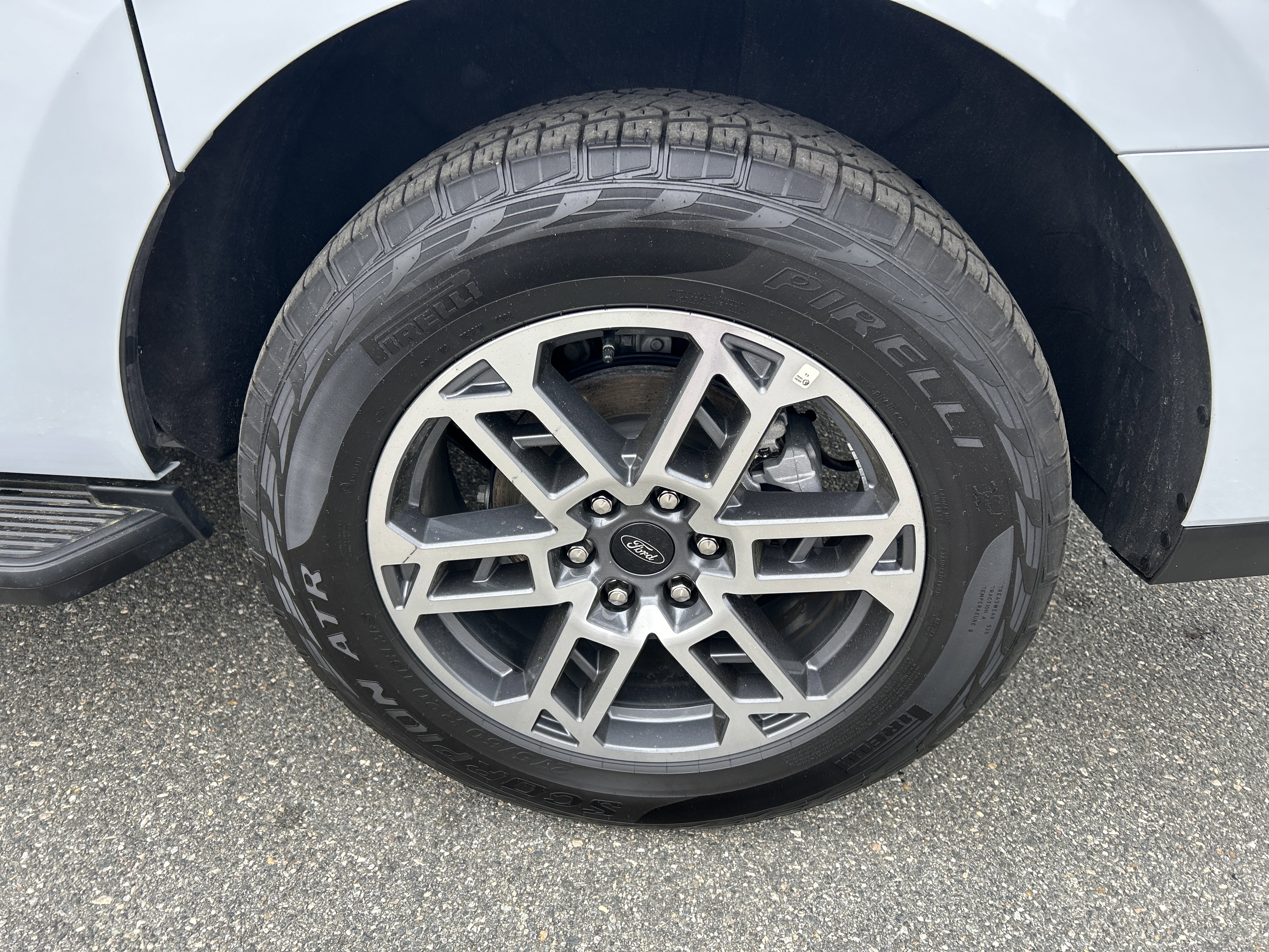 Certified 2025 Ford Expedition Max Active image 18