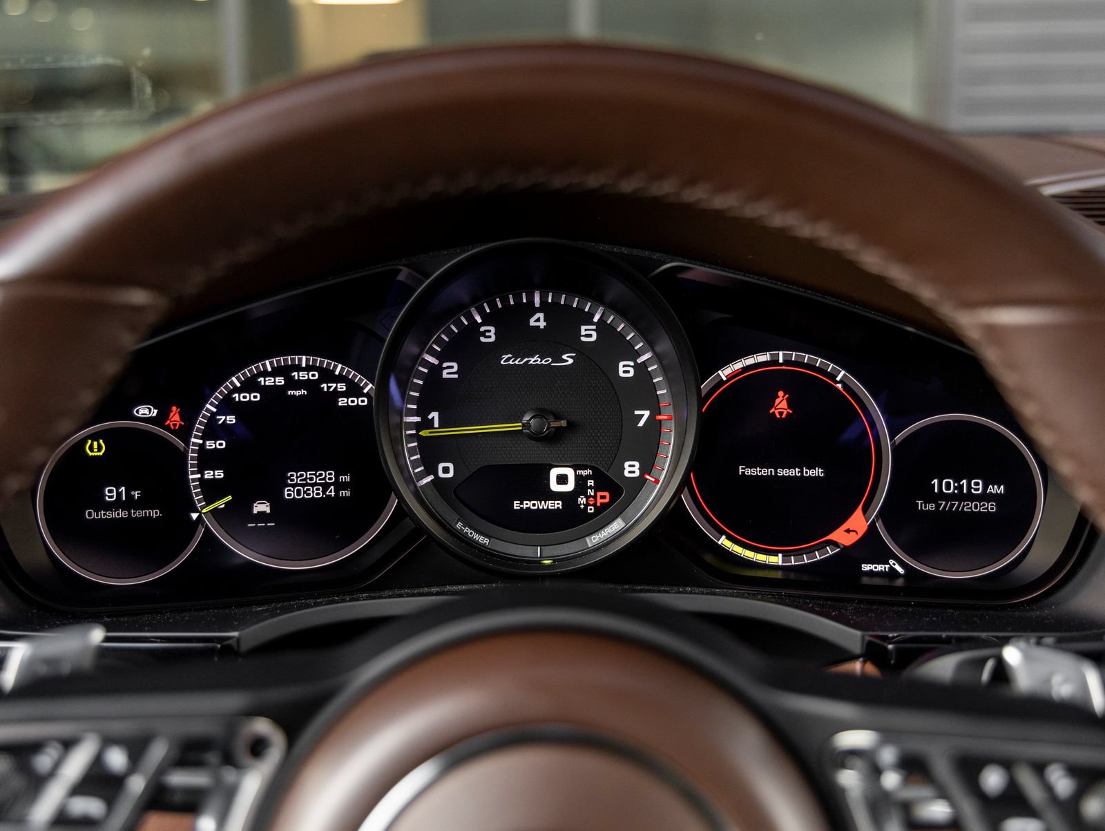 Certified 2021 Porsche Cayenne Turbo S AWD/4WD image 28