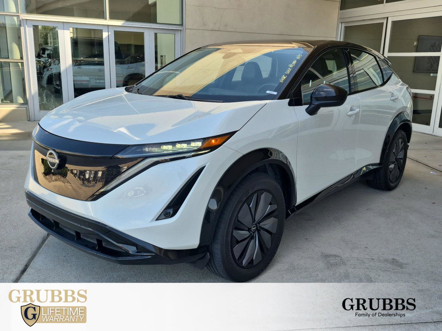 Used 2023 Nissan Ariya AWD