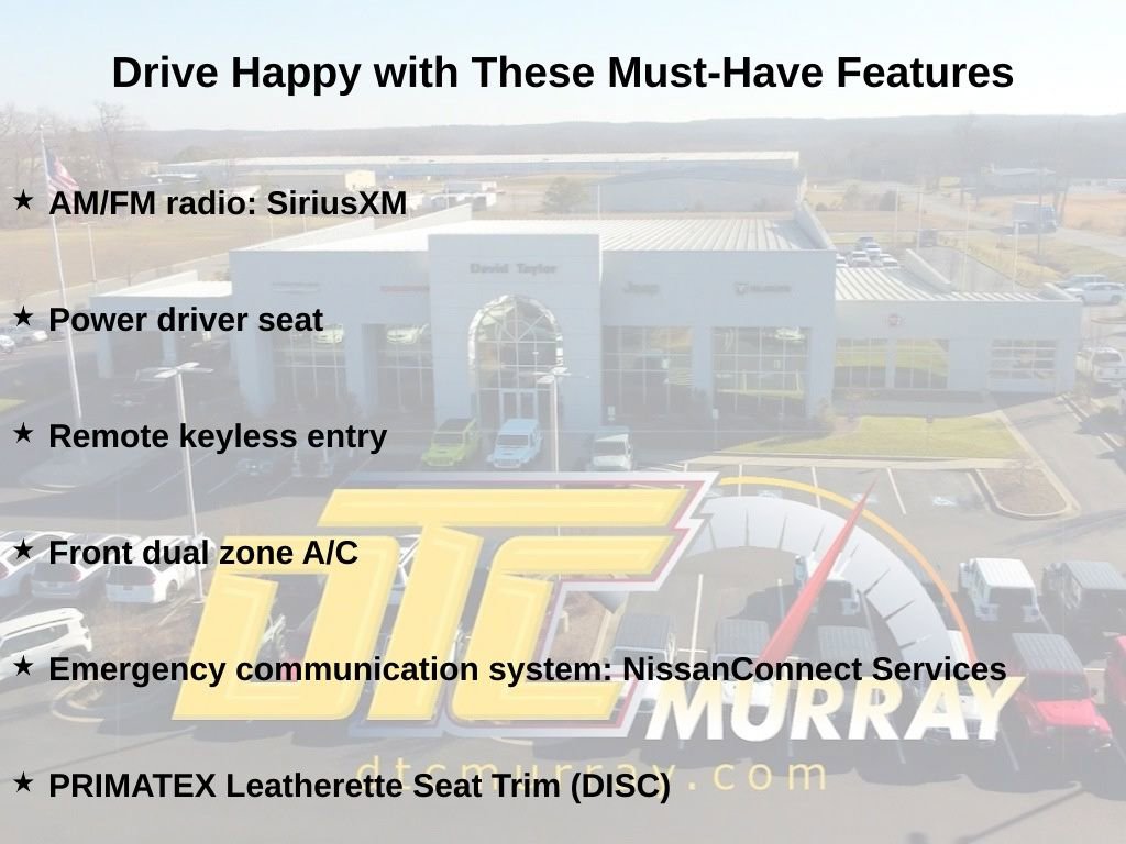 Used 2023 Nissan Rogue SV w/ SV Premium Package image 2