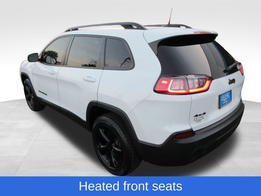 Used 2021 Jeep Cherokee Latitude Plus AWD/4WD image 3