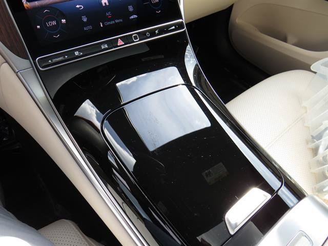 Used 2026 Mercedes-Benz GLC 300 4MATIC image 16
