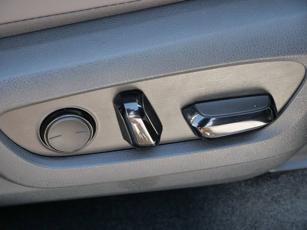 Used 2024 Lexus TX 350 AWD w/ Captains Chair Package image 17