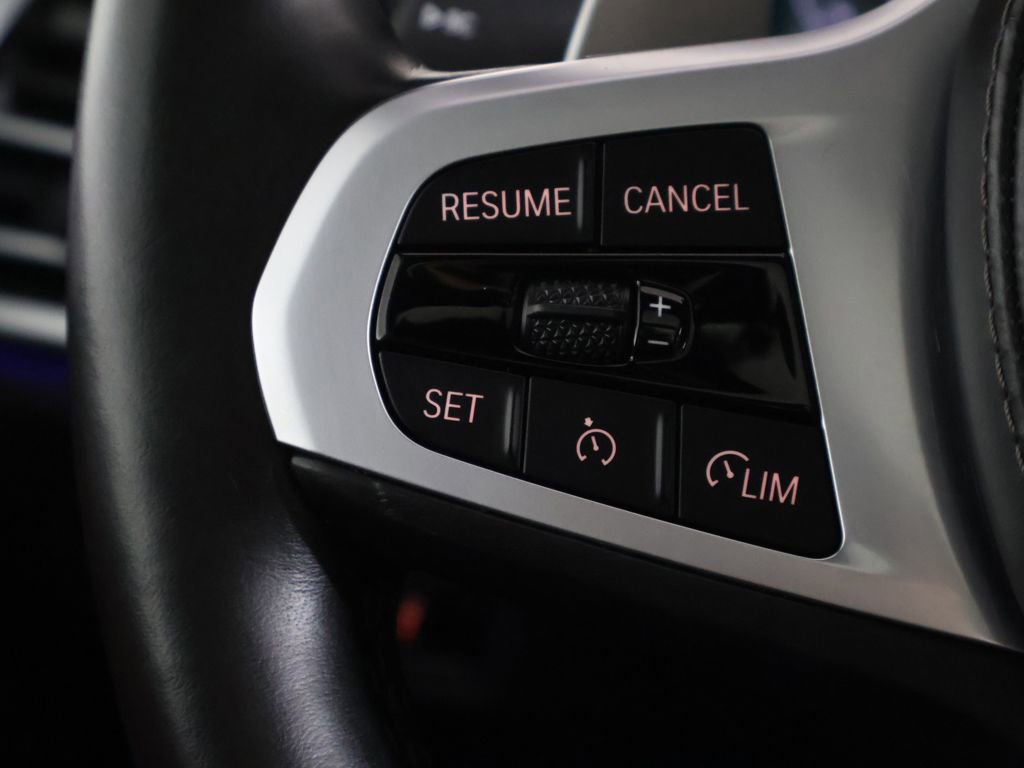 Used 2022 BMW X5 xDrive40i w/ M Sport Package image 48