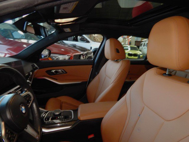 Used 2023 BMW 330i xDrive Sedan w/ M Sport Package image 35