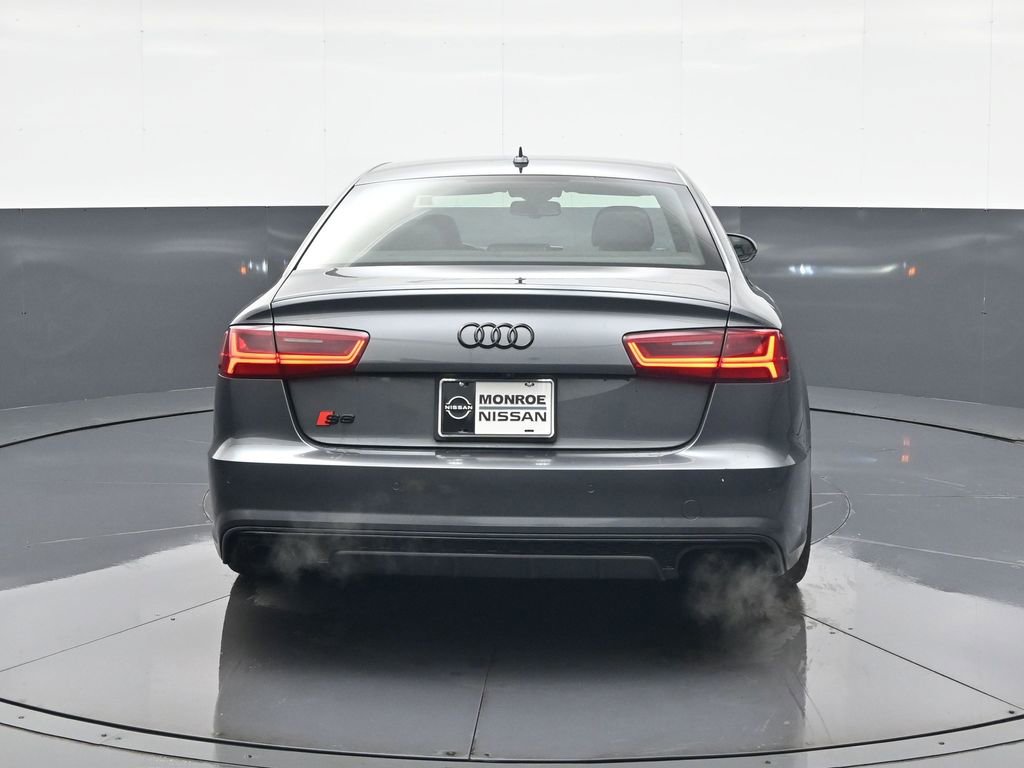 Used 2017 Audi S6 Prestige w/ Prestige Package image 6