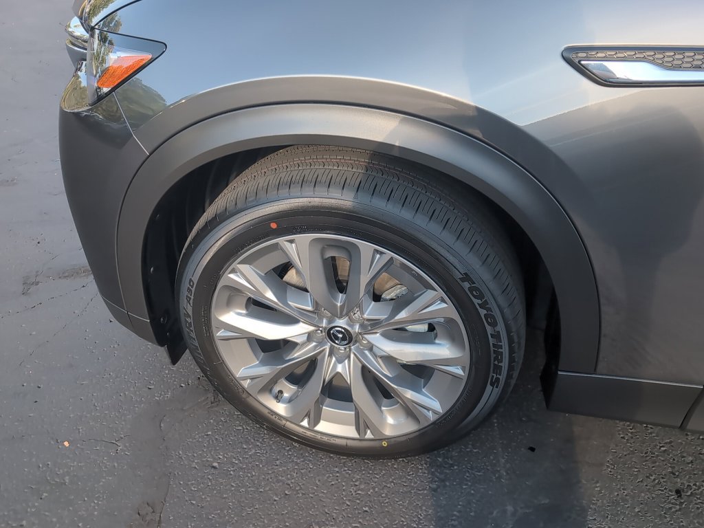 New 2026 MAZDA CX-90 3.3 Turbo w/ Preferred Package AWD/4WD image 18