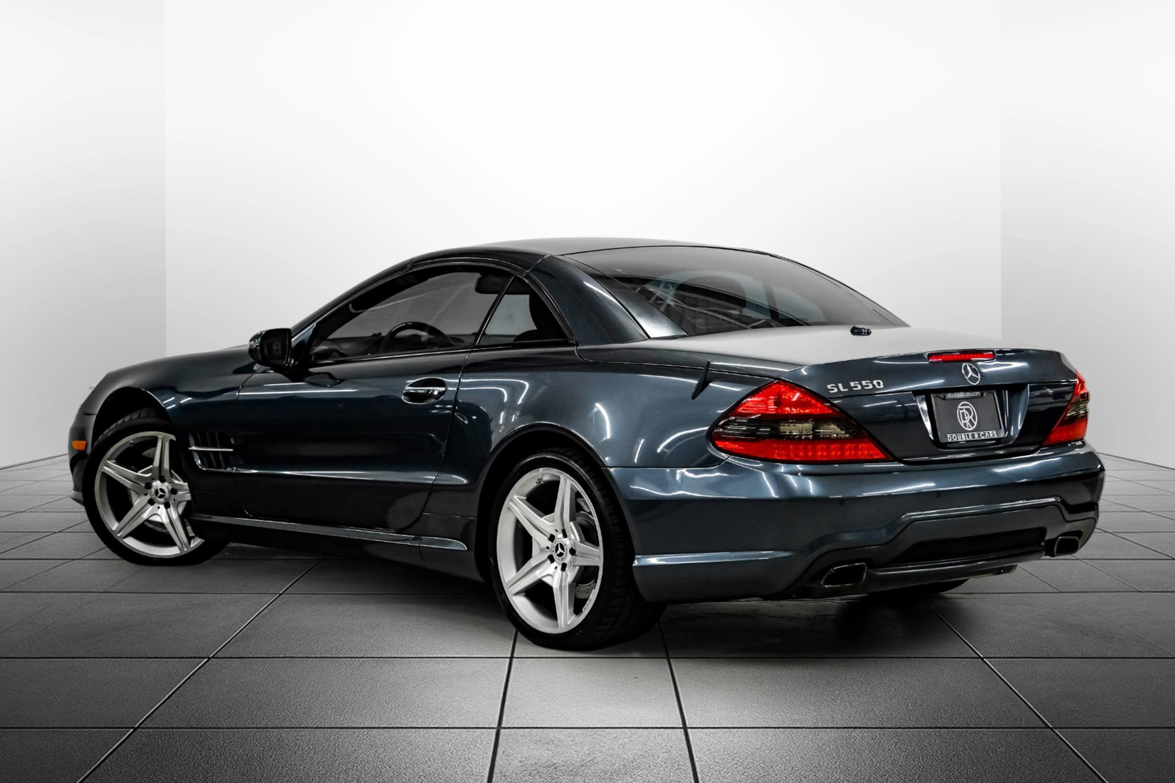 Used 2012 Mercedes-Benz SL 550 image 14