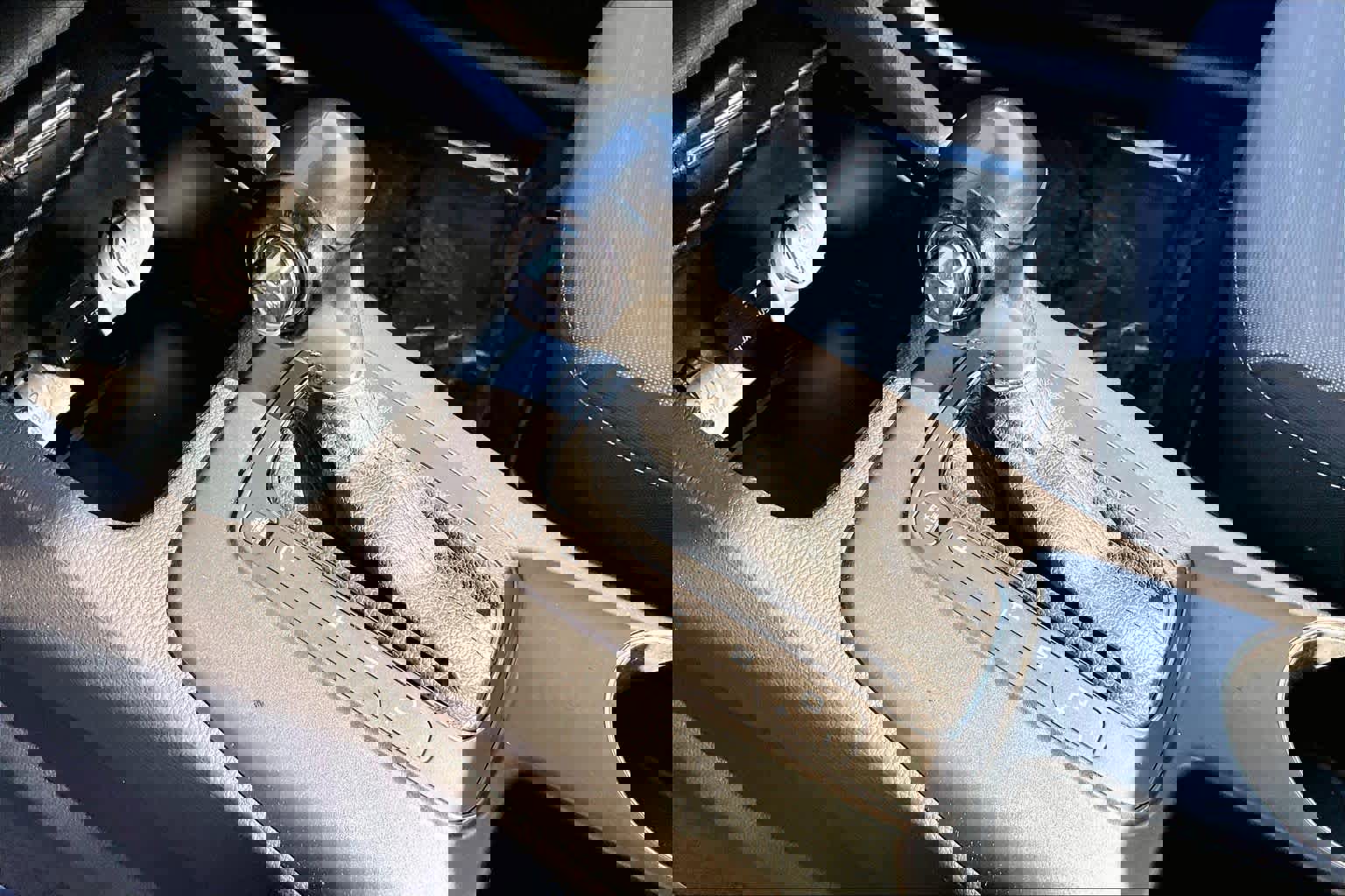 Used 2016 Kia Forte EX image 16