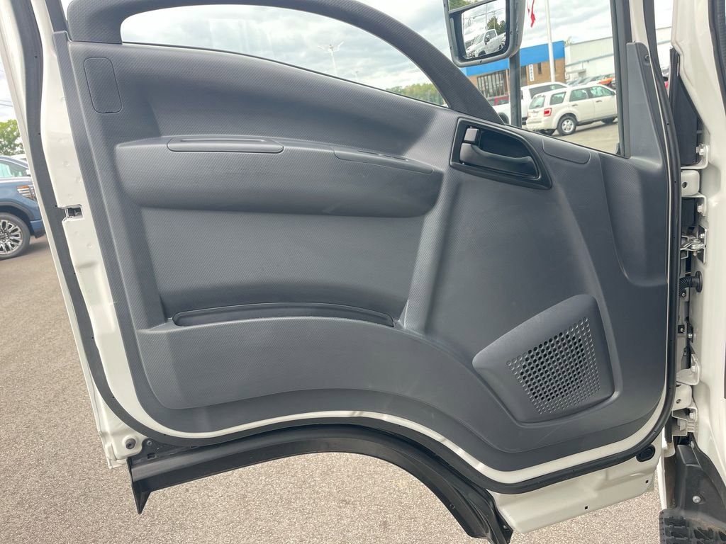 Used 2024 Chevrolet Low Cab Forward RWD image 26