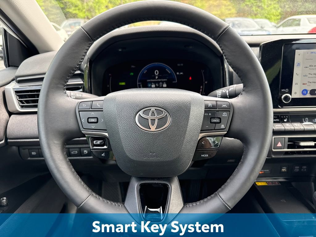 Used 2025 Toyota Camry LE w/ Convenience Package image 13