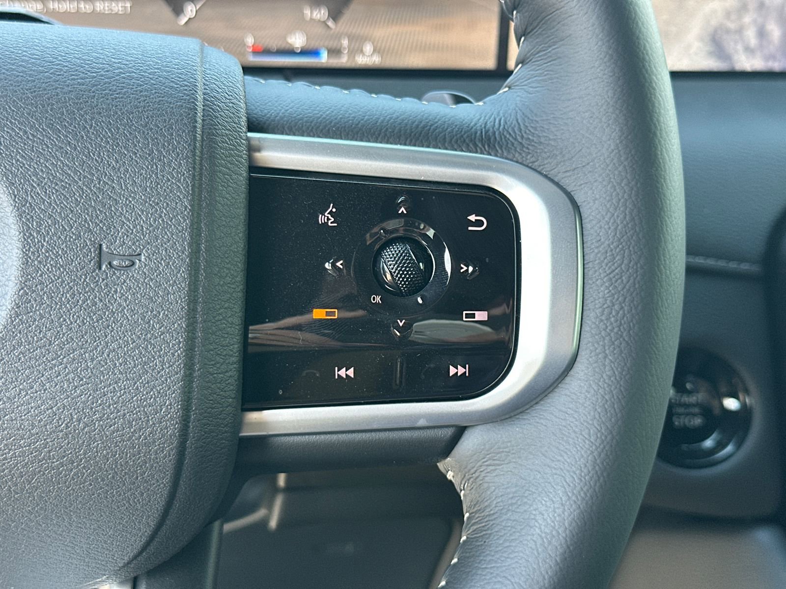 New 2026 Nissan Armada Platinum w/ Convenience Package image 32