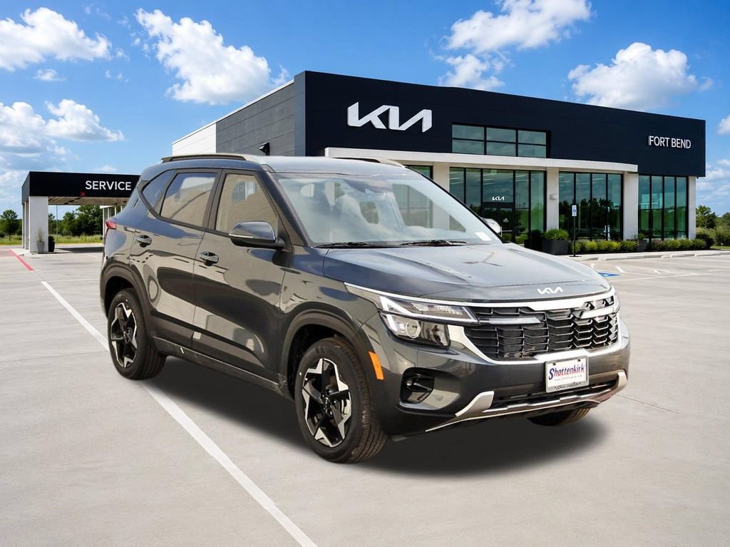 New 2026 Kia Seltos S FWD image 3