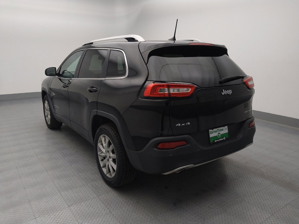 Used 2017 Jeep Cherokee Limited image 5
