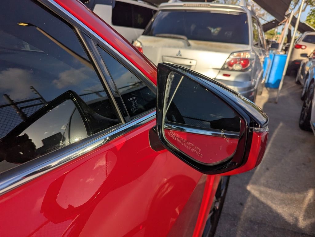 Used 2024 Lexus UX 250h FWD w/ Premium Package image 10