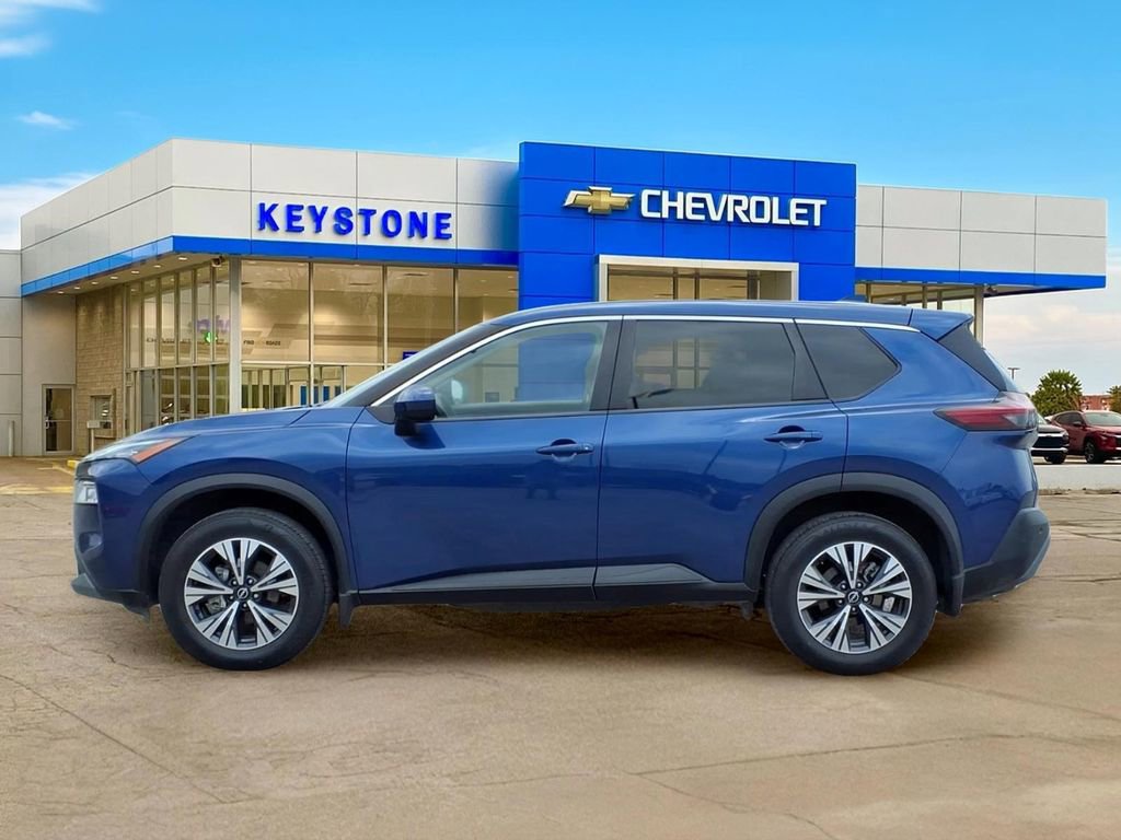 Used 2023 Nissan Rogue SV FWD image 4