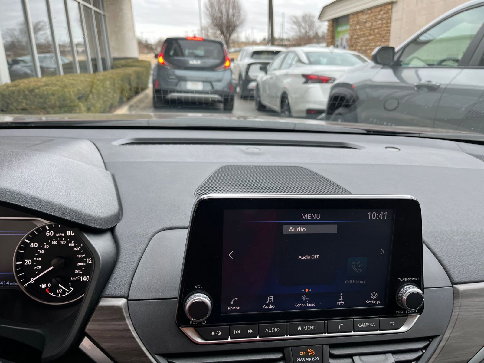 Used 2025 Nissan Altima 2.5 SV image 17