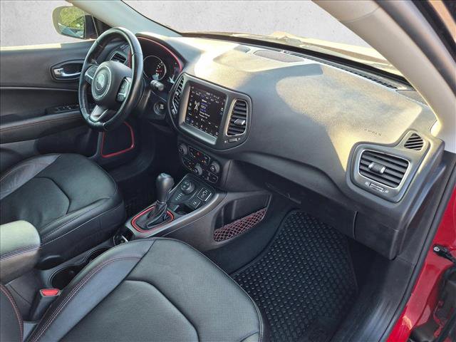 Used 2021 Jeep Compass Trailhawk AWD/4WD image 21
