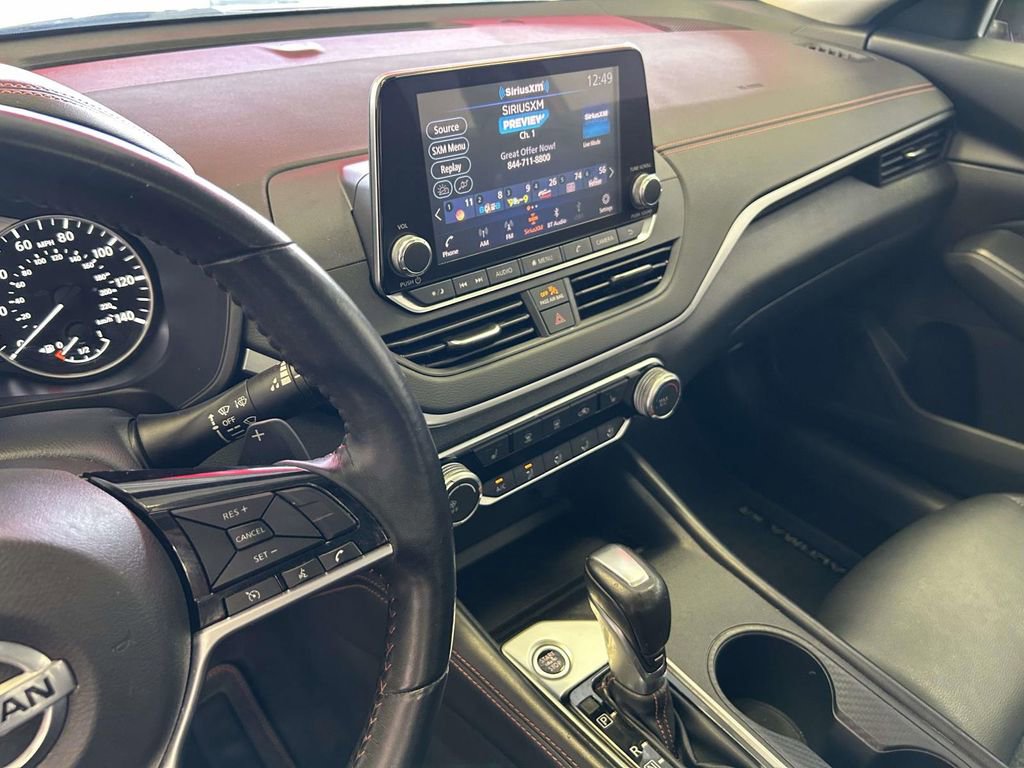 Used 2020 Nissan Altima 2.5 SR w/ Premium Package FWD image 21
