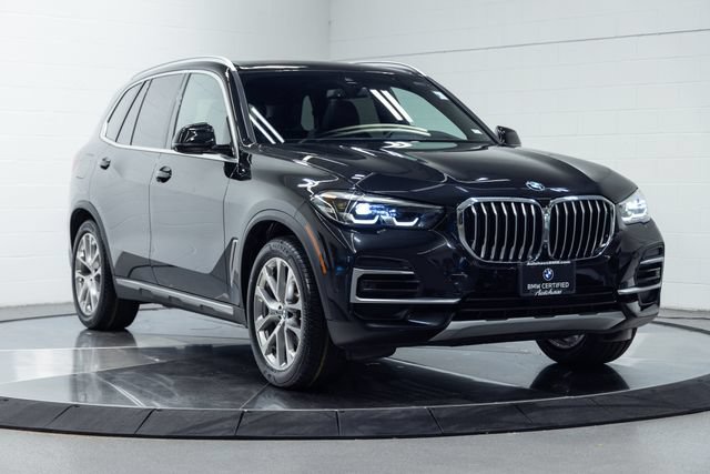 Used 2023 BMW X5 xDrive40i w/ Premium Package AWD/4WD image 4