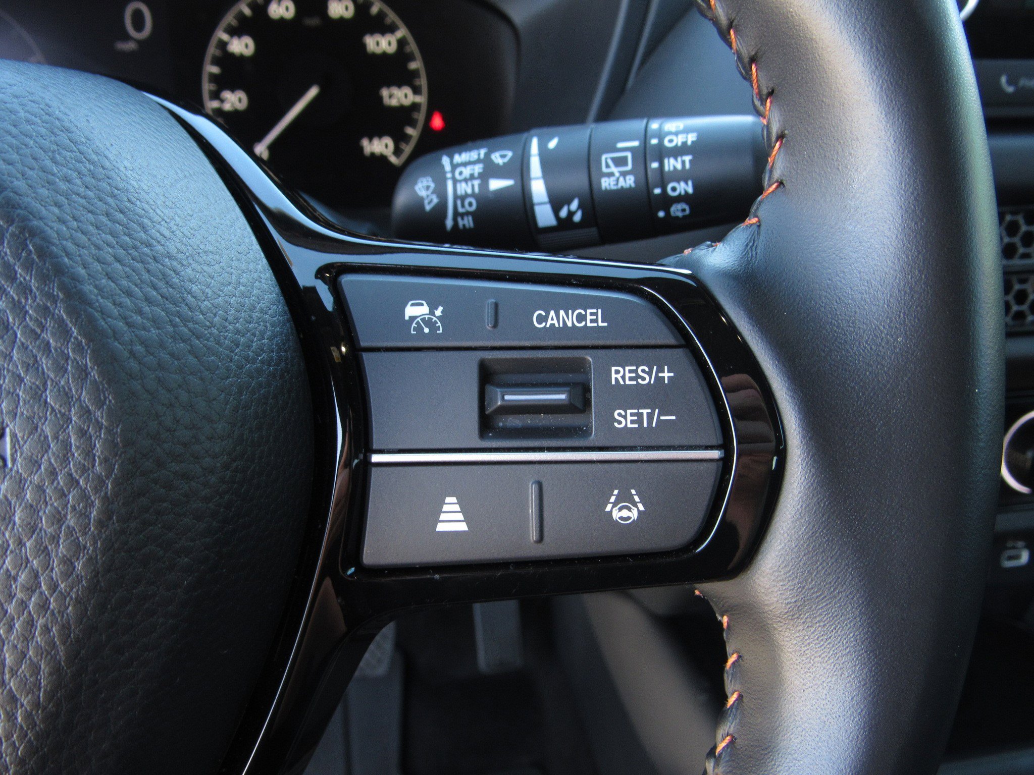 Used 2025 Honda HR-V Sport image 25