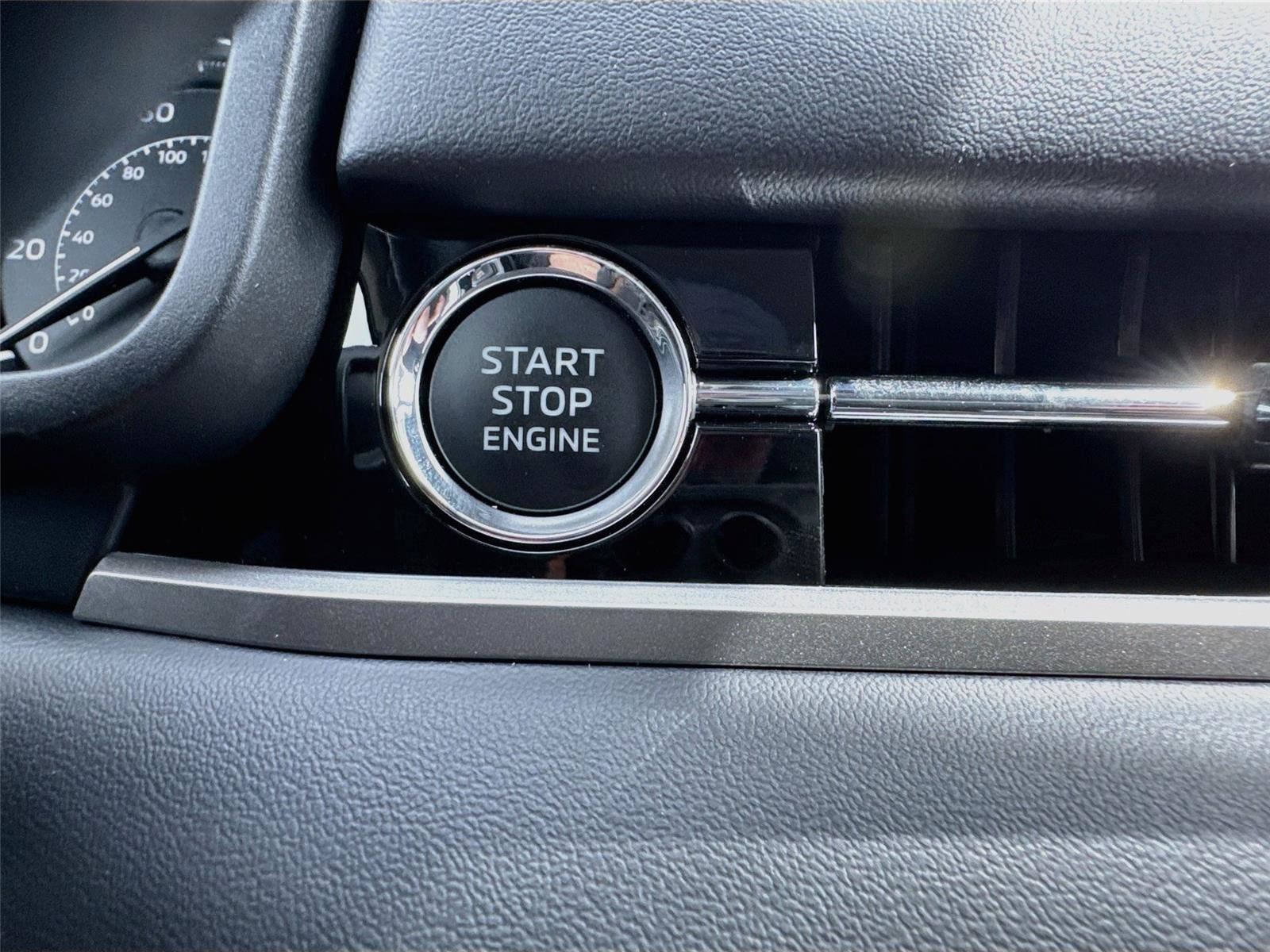 New 2026 Mitsubishi Outlander SE FWD image 20