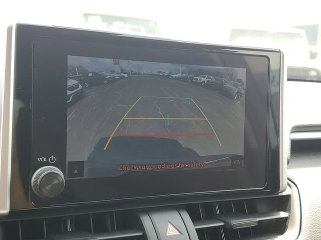 Used 2023 Toyota RAV4 LE image 30