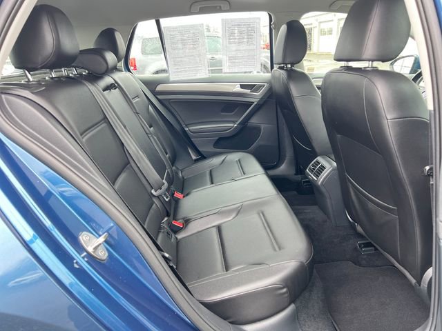 Used 2017 Volkswagen Golf Wolfsburg Edition image 13