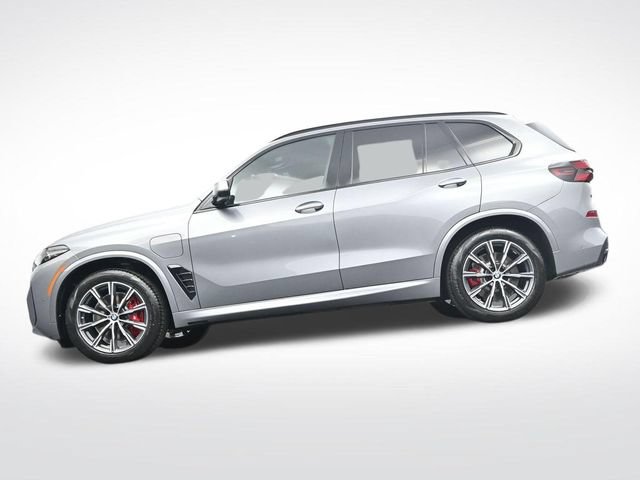 New 2026 BMW X5 xDrive50e w/ M Sport Package AWD/4WD image 35