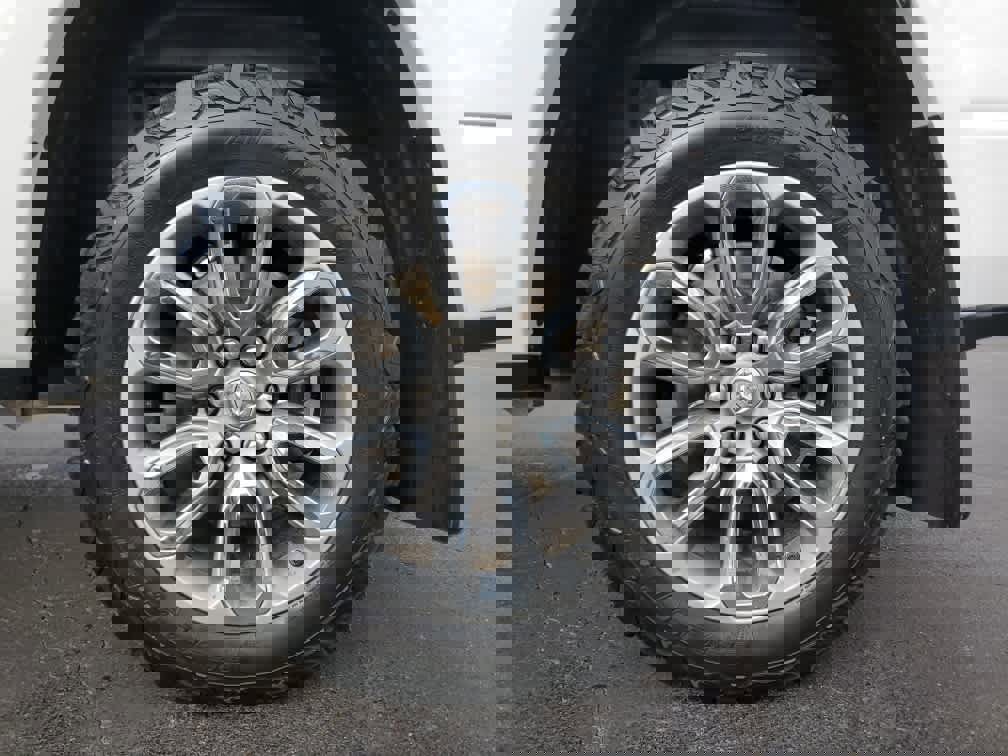 Used 2022 RAM 1500 Laramie image 9