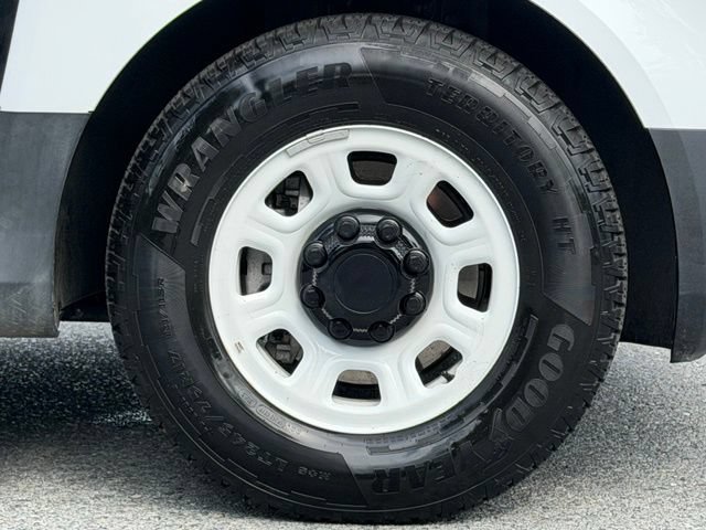 Used 2024 Chevrolet Brightdrop 600 w/ Commercial Equipment Package AWD/4WD image 15