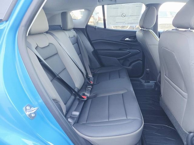 New 2026 Chevrolet Trax ACTIV w/ Sunroof Package FWD image 12