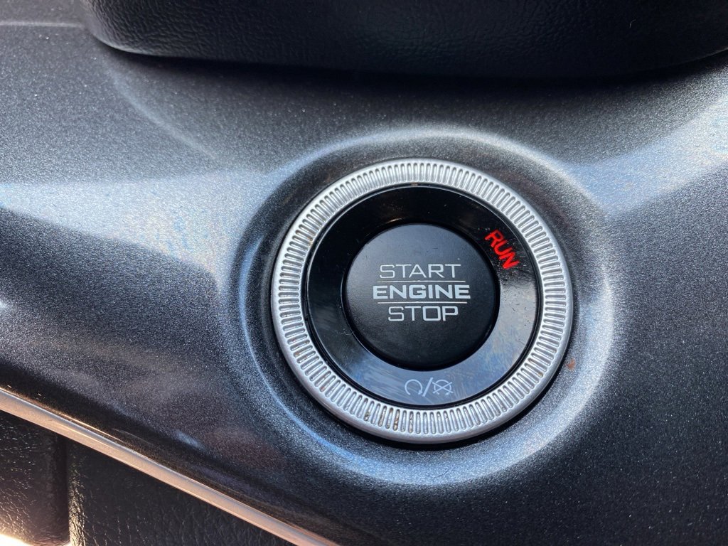 Used 2023 Jeep Grand Cherokee Altitude image 28