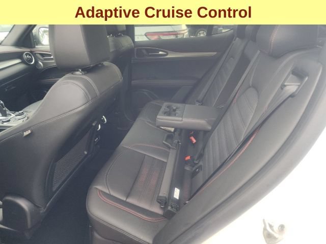 Used 2025 Alfa Romeo Stelvio Tributo Italiano w/ Driving Assist Package AWD/4WD image 11