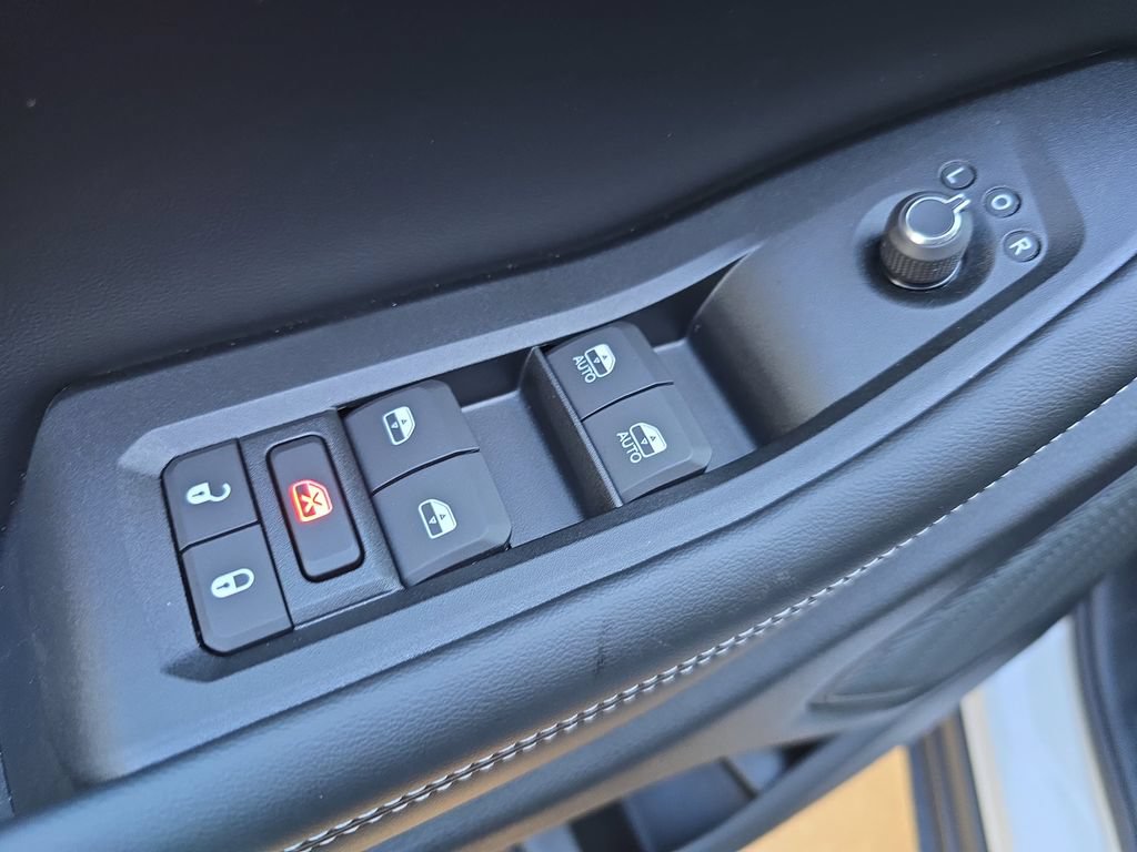 New 2025 Jeep Grand Cherokee 4WD image 28