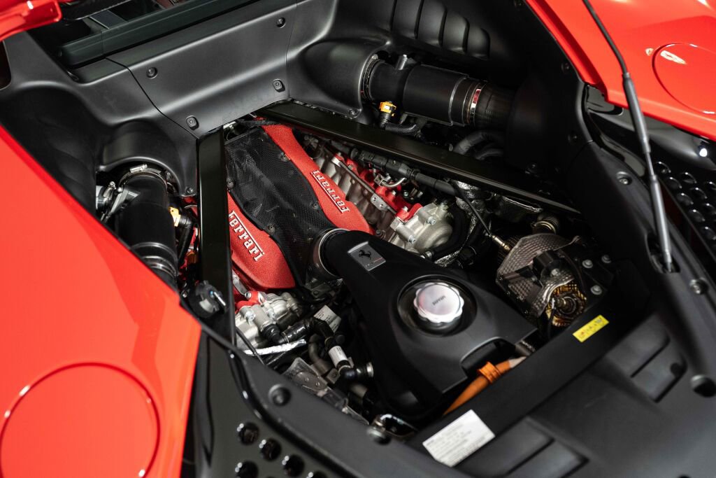 Used 2023 Ferrari SF90 Stradale image 28