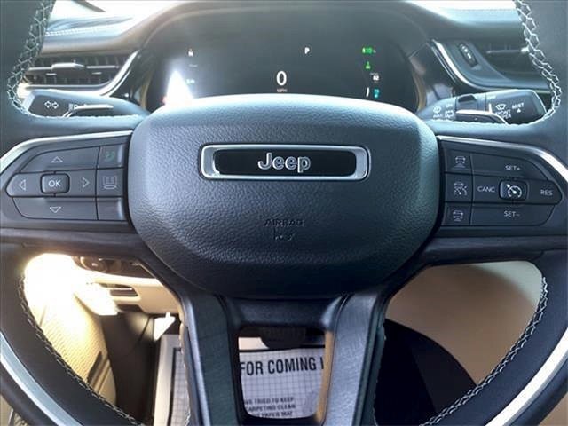 New 2024 Jeep Grand Cherokee Limited 4xe image 19