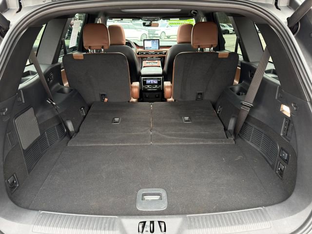 Used 2023 Lincoln Aviator Grand Touring w/ Elements Package Plus image 58