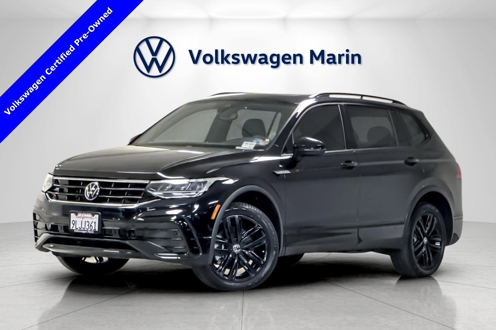 Certified 2022 Volkswagen Tiguan SE R-Line