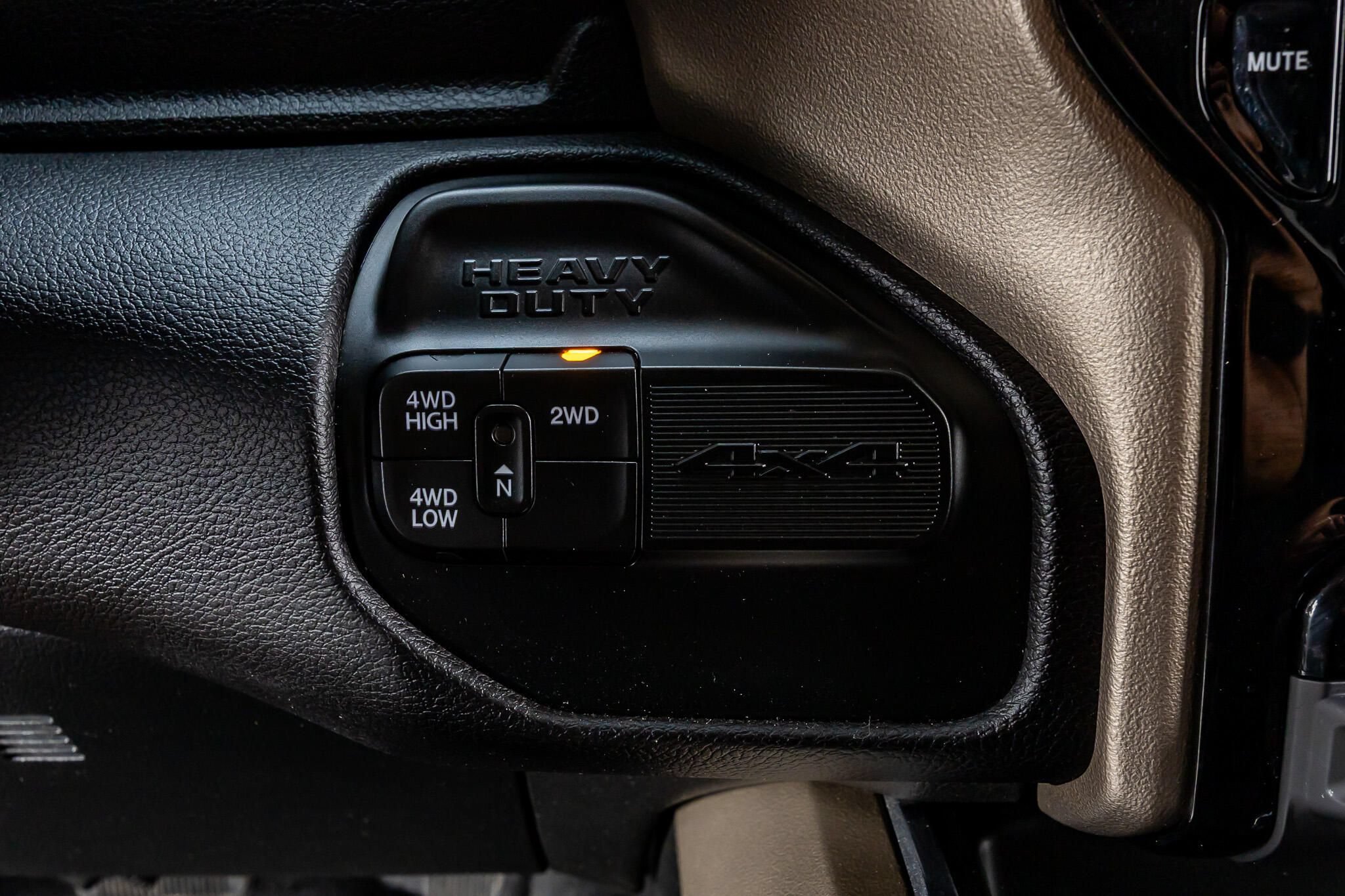 Used 2022 RAM 3500 Laramie AWD/4WD image 23