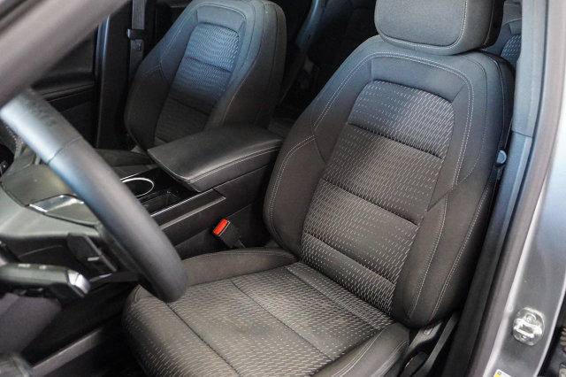 Used 2025 Chevrolet Equinox LT FWD image 9